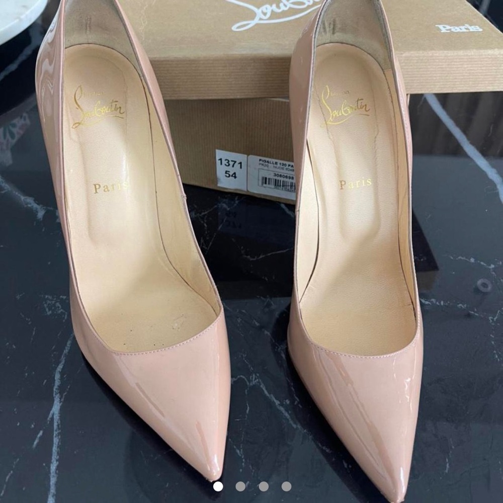 Christian Louboutin Pigalle Size 42 EU